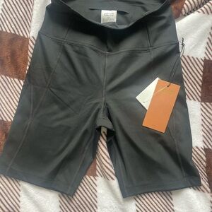 Girlfriend collective